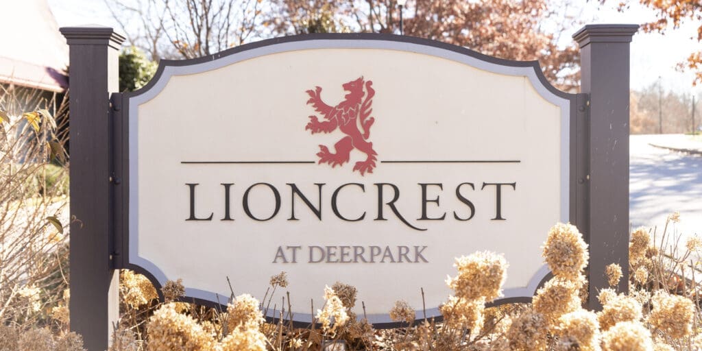 Lioncrest Sign 